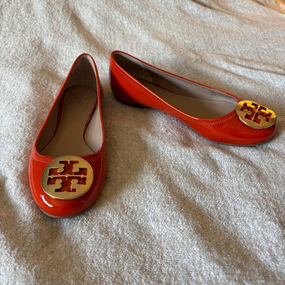 Tory Burch "Reva" patent leather ballet flat, Equestrian Orange, size 8.5 - Picture 2 of 9